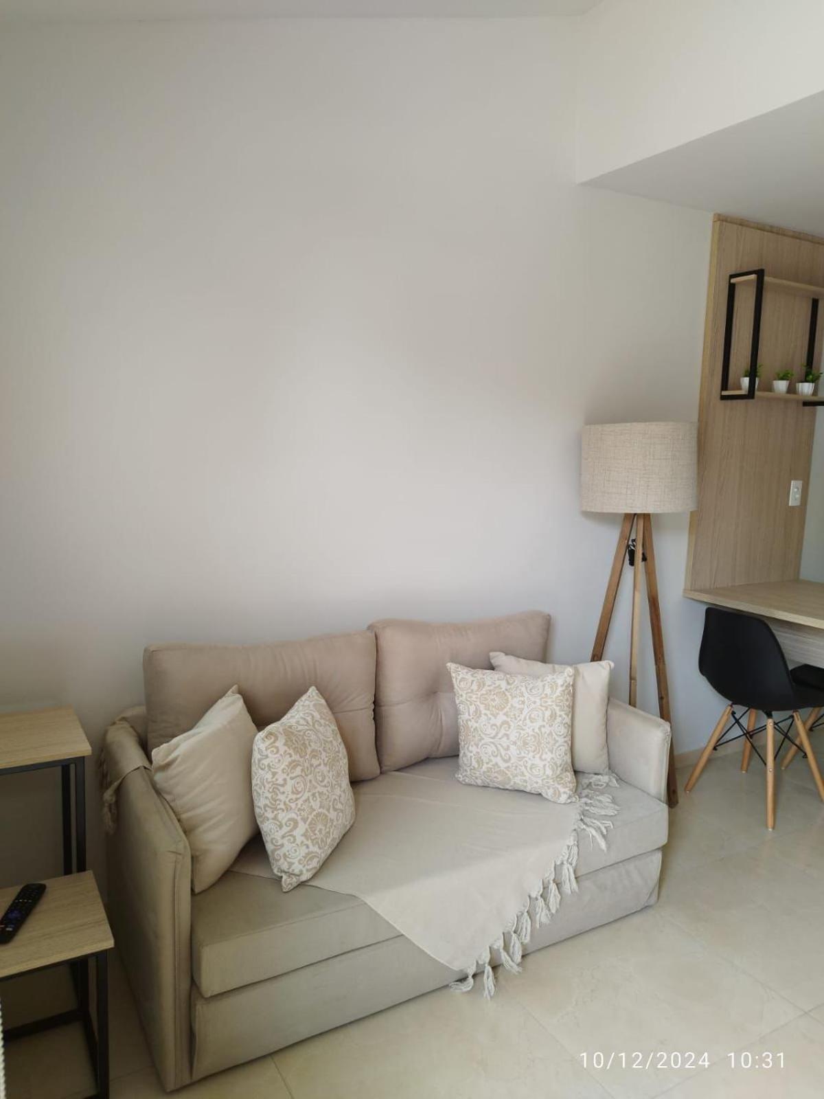 Apartment Loft 01 *